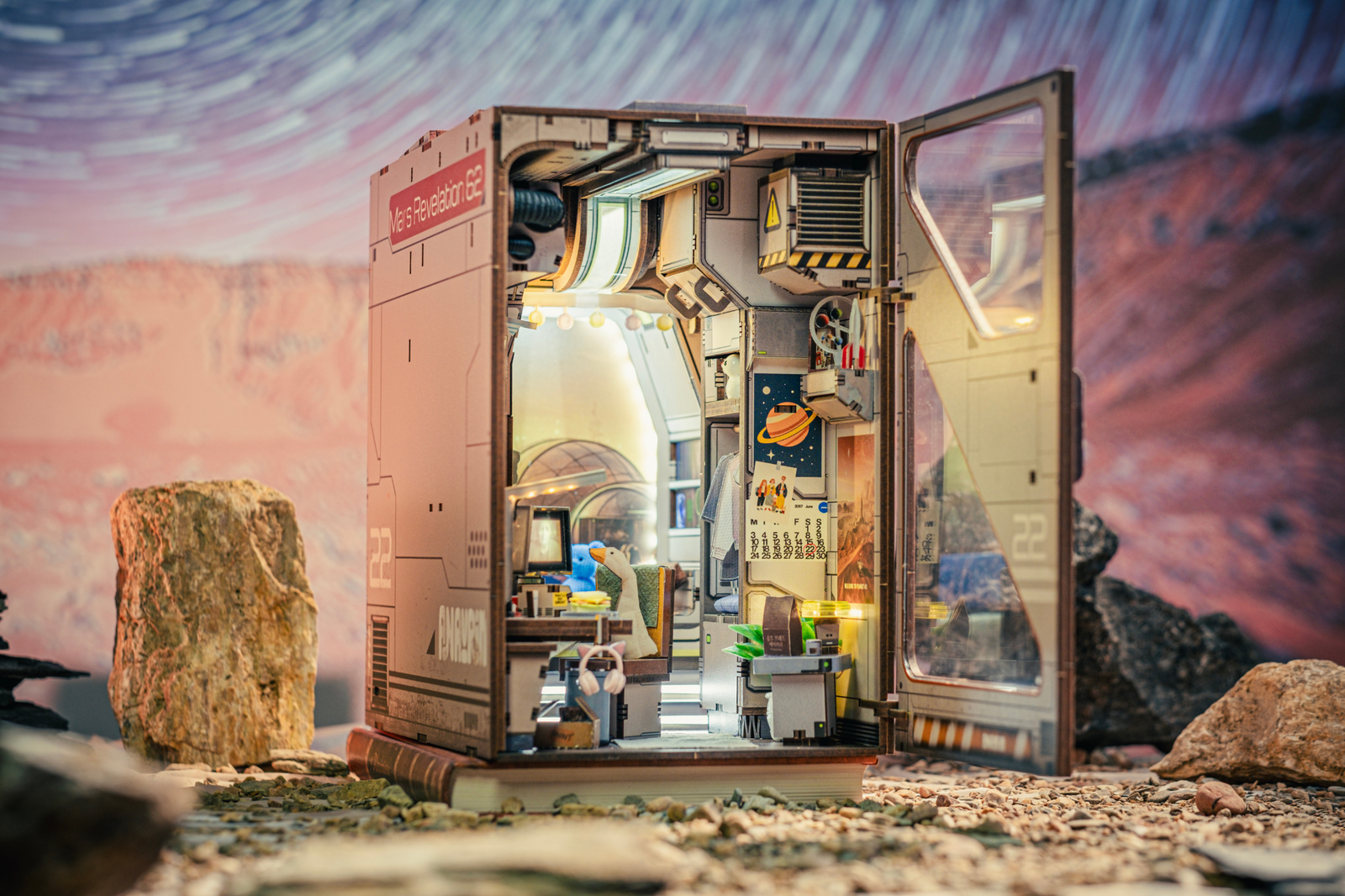 Mars Revelation 62 Book Nook