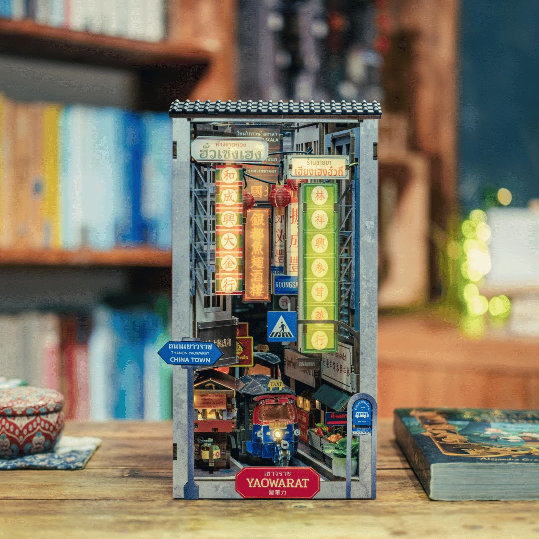 Bangkok Yaowarat Book Nook Kit