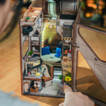Mars Revelation 62 Book Nook Kit - 图片 18